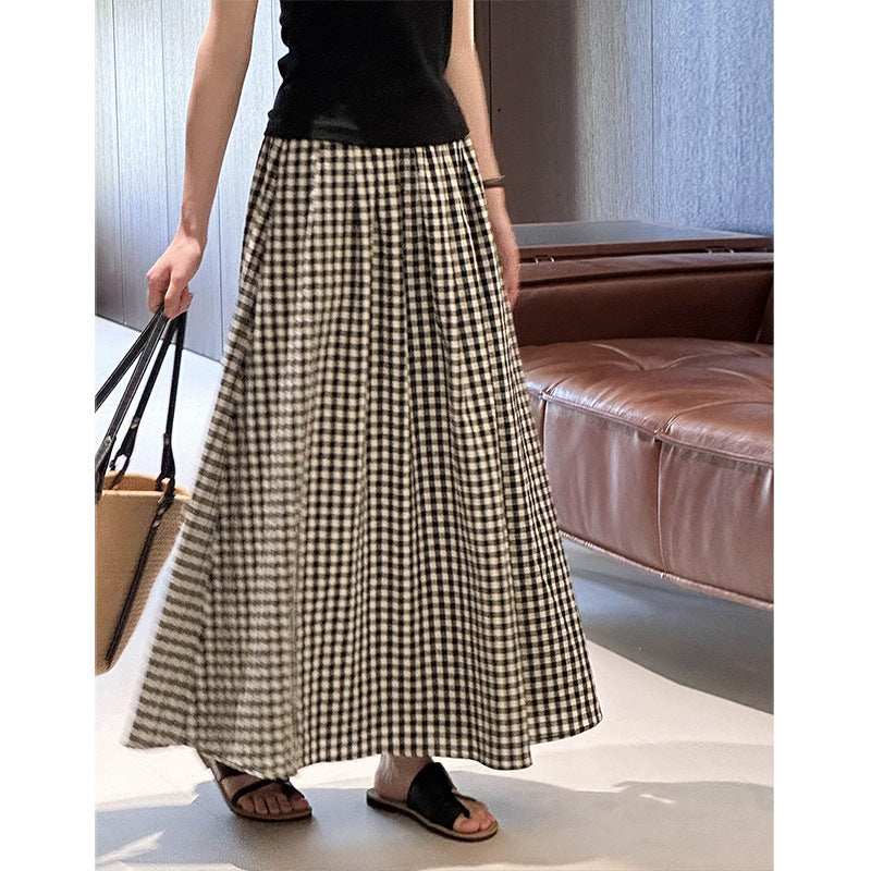 2025 Tachibana popular early autumn new black and white plaid half skirt loose and thin high waist A character temperament long skirt 1599