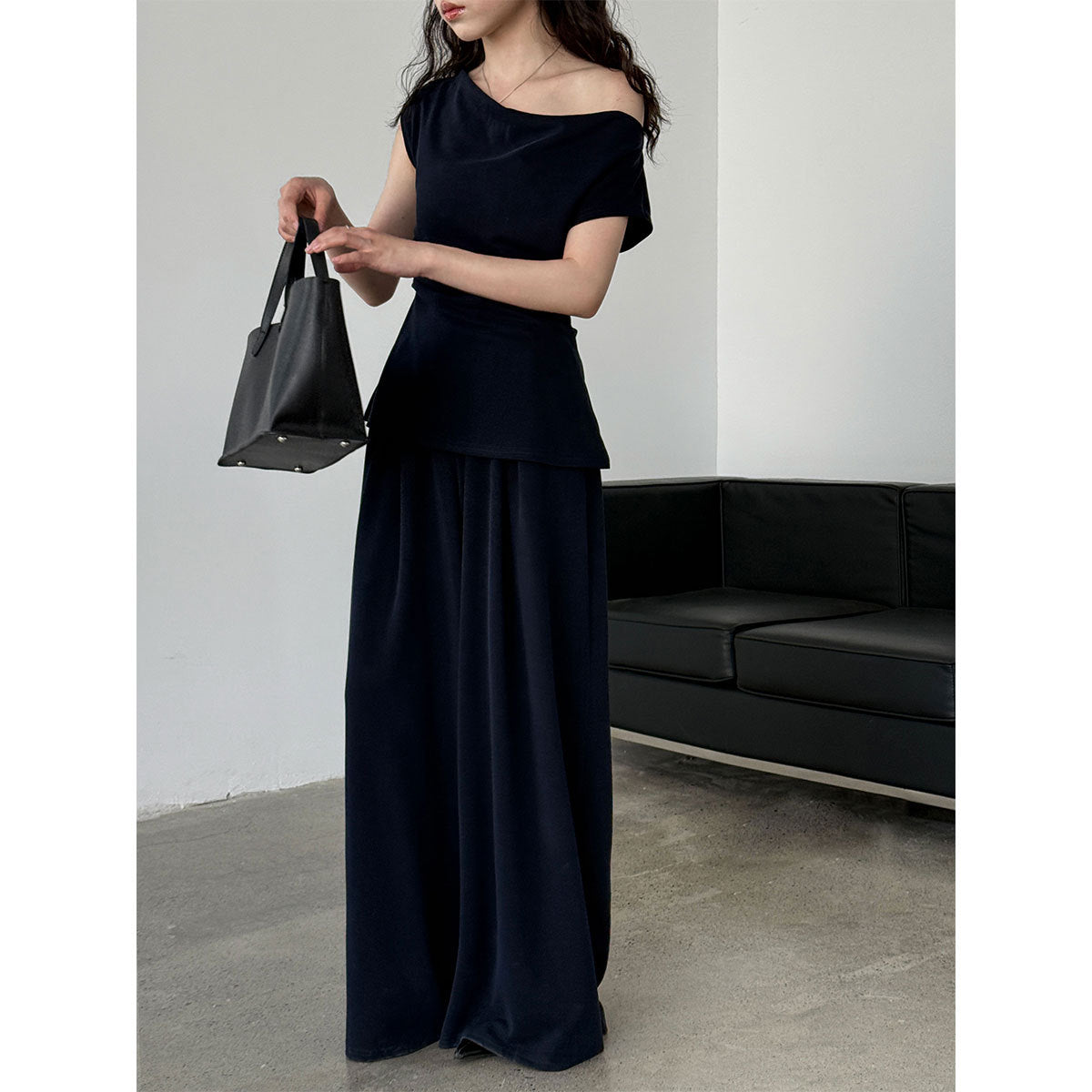 Luxi, Korean swinging collar set asymmetrical slanted shoulder T-shirt + high-waisted casual wide-leg pants summer two-piece set 2678