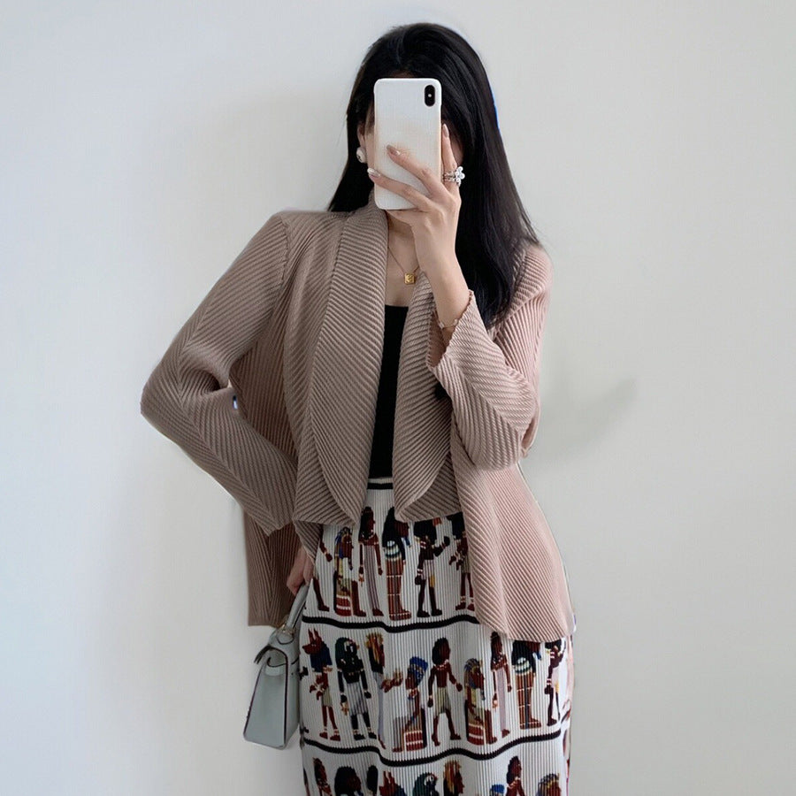 2025 Autumn new coat women's high-end new small lapel loose commuting temperament versatile pleated cardigan