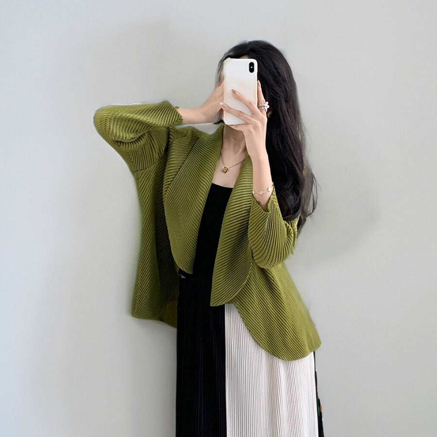2025 Autumn new coat women's high-end new small lapel loose commuting temperament versatile pleated cardigan