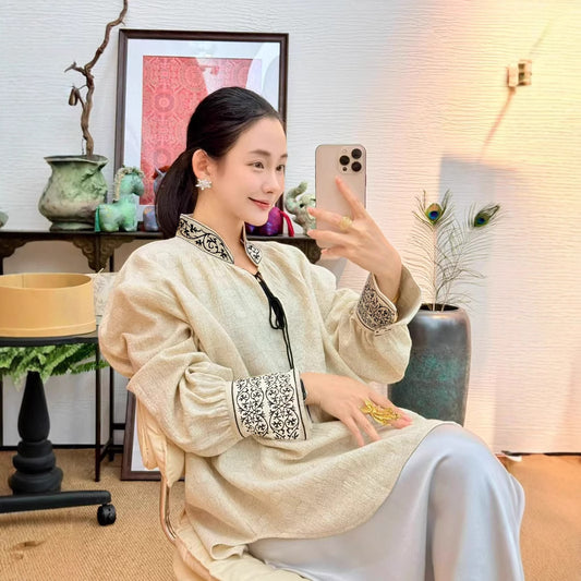 Shirt Women's Long Sleeve Heavy Industry Cotton and Linen Jacquard Embroidery Tassel Strap Design Sense Shirt Large Size Spring Clothing C0226