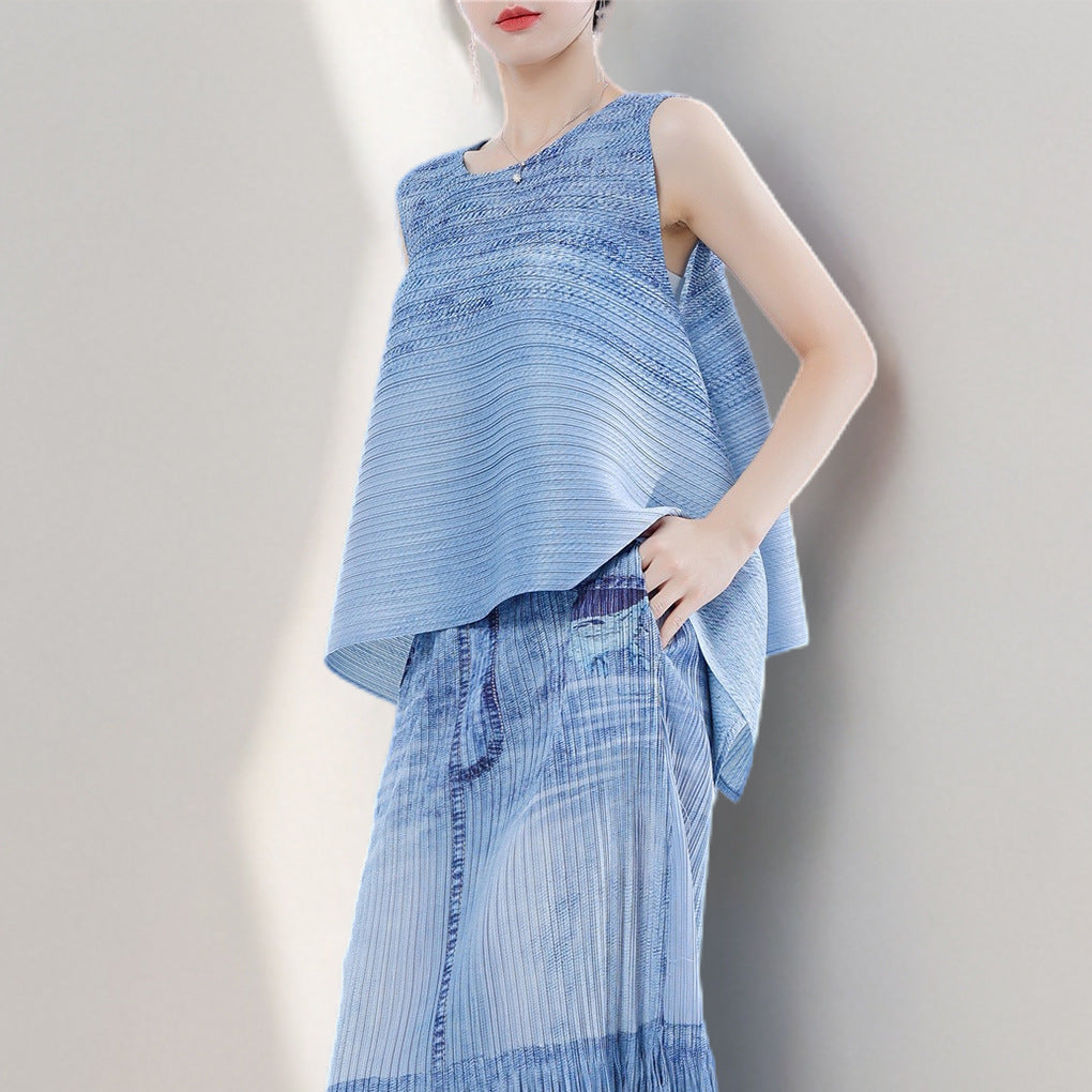 2025 Denim suit summer two-piece set women's fashion new irregular loose T-shirt top fringed hip skirt tide