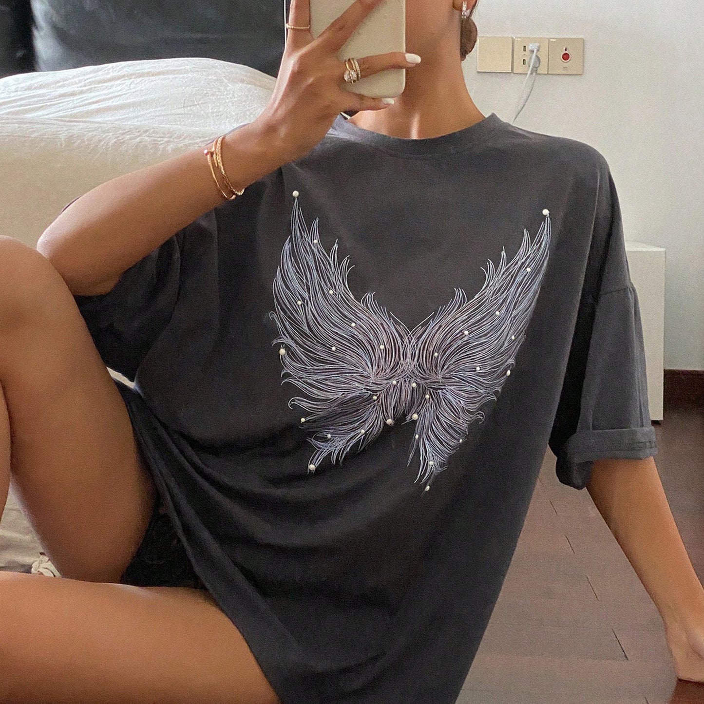 Popular, new temperament butterfly flash diamond gray T-shirt women's round neck loose spice girl trend top printing New