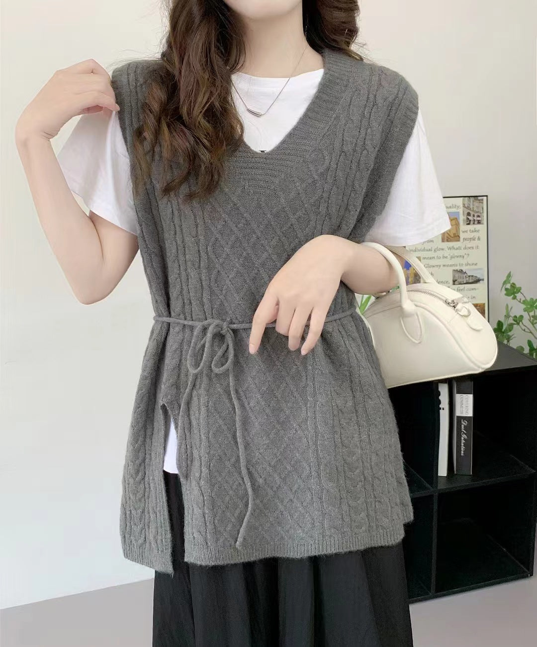 VLOVELAW Spring and Autumn Lazy Wind Knitting Waist Skinny Vest Hot Fashion Vest Stacked Wear Vest V-Neck Sweater Women