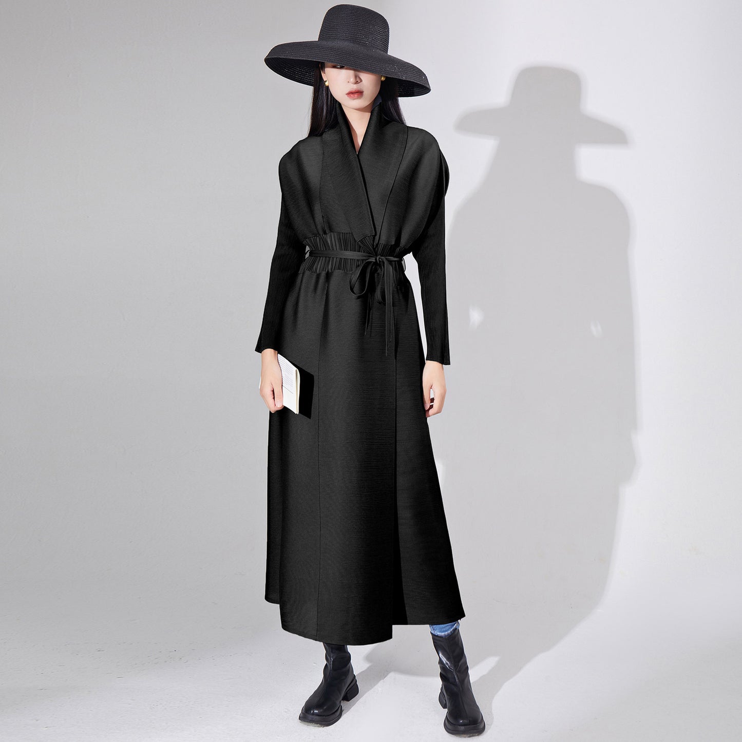 2025 OEM customization Popular trade brand women's clothing foundry extended trench coat women's pleated coat robe