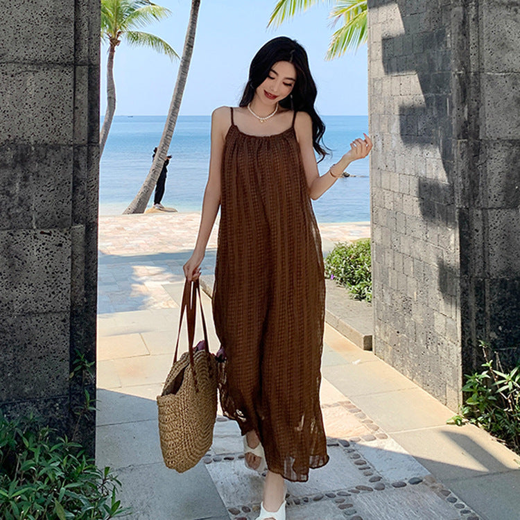 2025 Lazy vacation style long dress retro plaid suspender dress women's summer loose and thin chic medium and long skirt