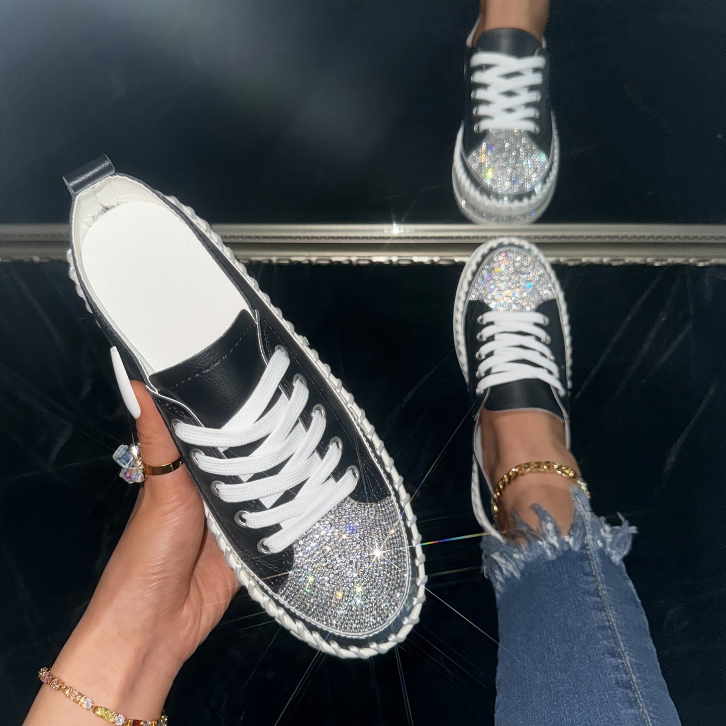 vlovelaw Women's Rhinestone Flat Sneakers, Fashion Round Toe Lace Up Low Top Skate Shoes, All-Match Outdoor Trainers