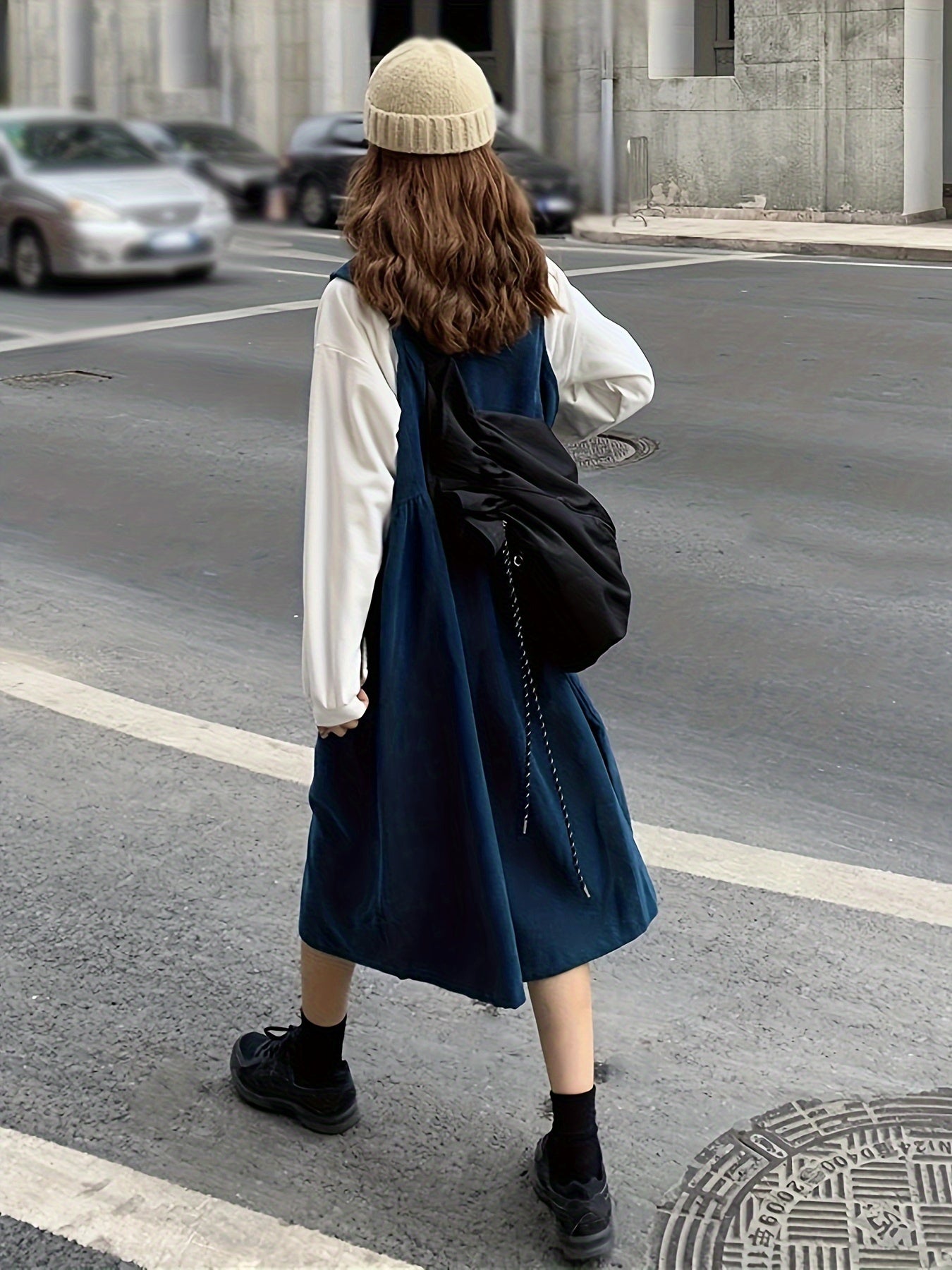 Solid Loose Midi Dress, Casual Ruched Sleeveless Dress With Pockets, Women's Clothing