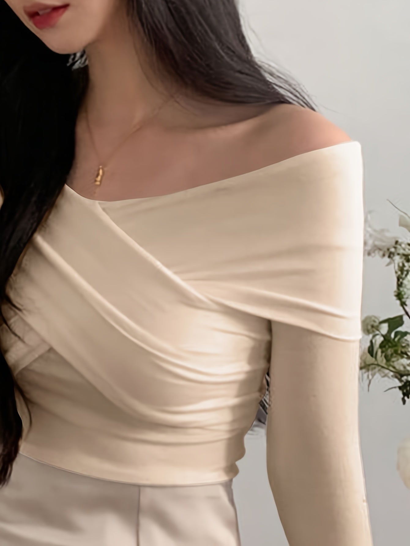 Cross Front V Neck T-shirt, Sexy Long Sleeve Ruched Top For Spring & Fall, Women's Clothing