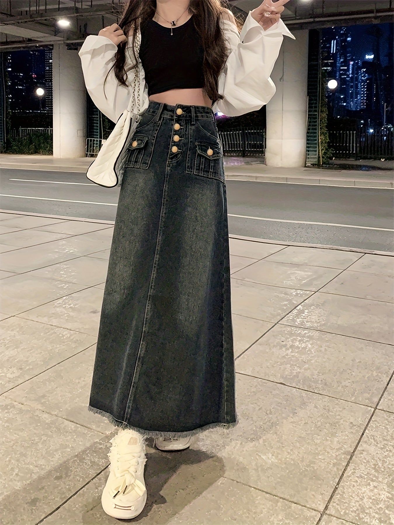 vlovelaw Black Frayed Trim Denim Midi Skirt, Single Breasted Button Flap Pockets Casual Denim Skirt, Women's Denim Clothing