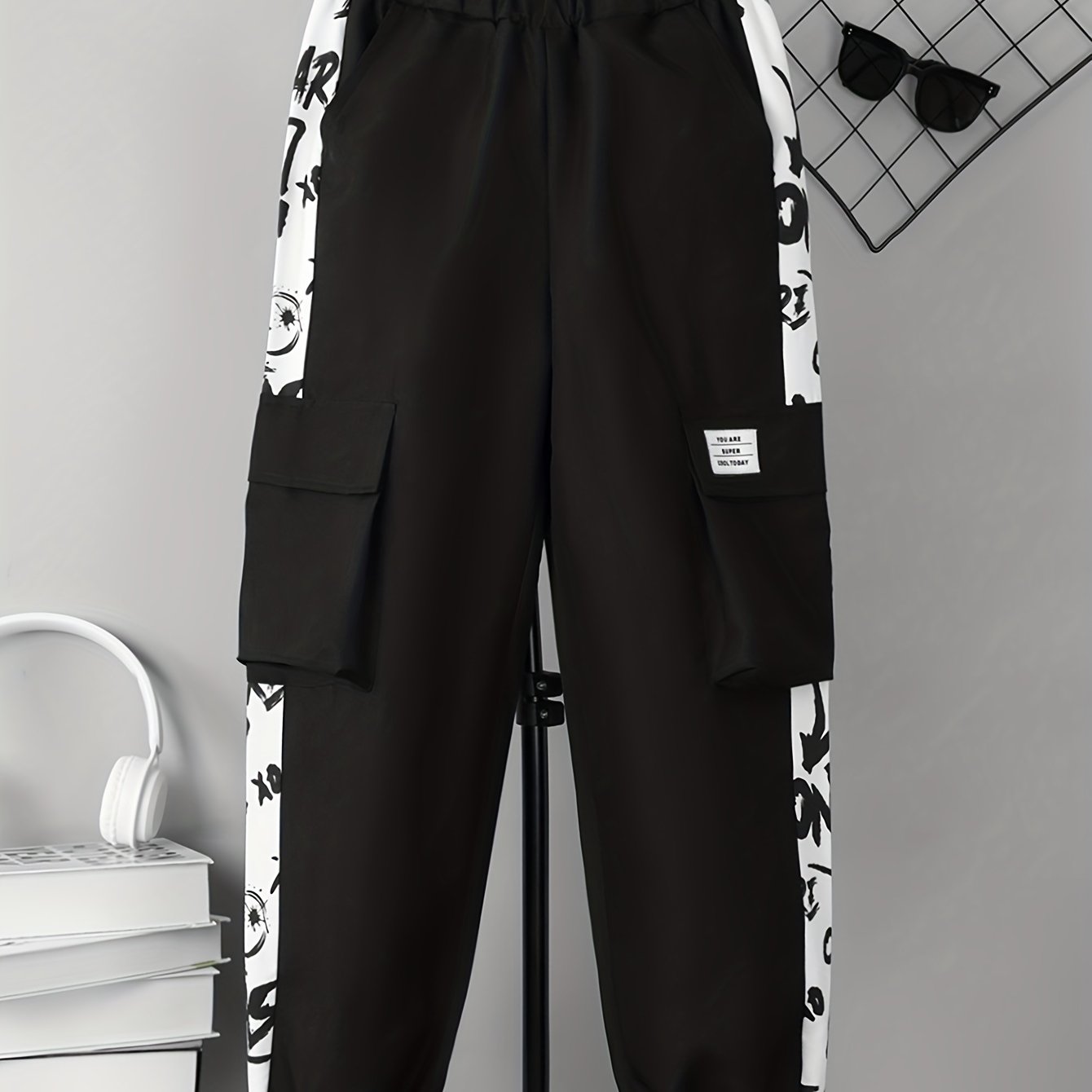 Girls Wide-leg Graffiti Side Taping Trendy Cargo Pants For Streetwear K-pop Style
