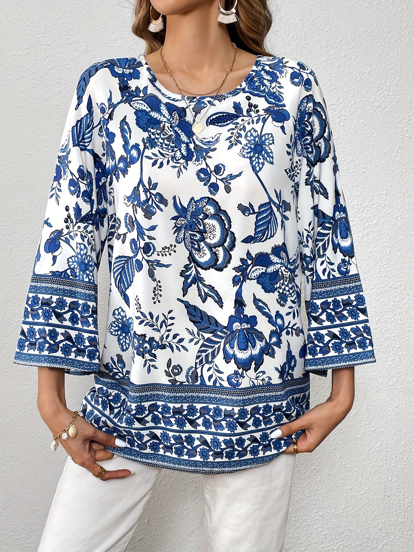 vlovelaw Blue And White Porcelain Print Blouse, Casual Crew Neck Loose Sleeve Blouse, Women's Clothing