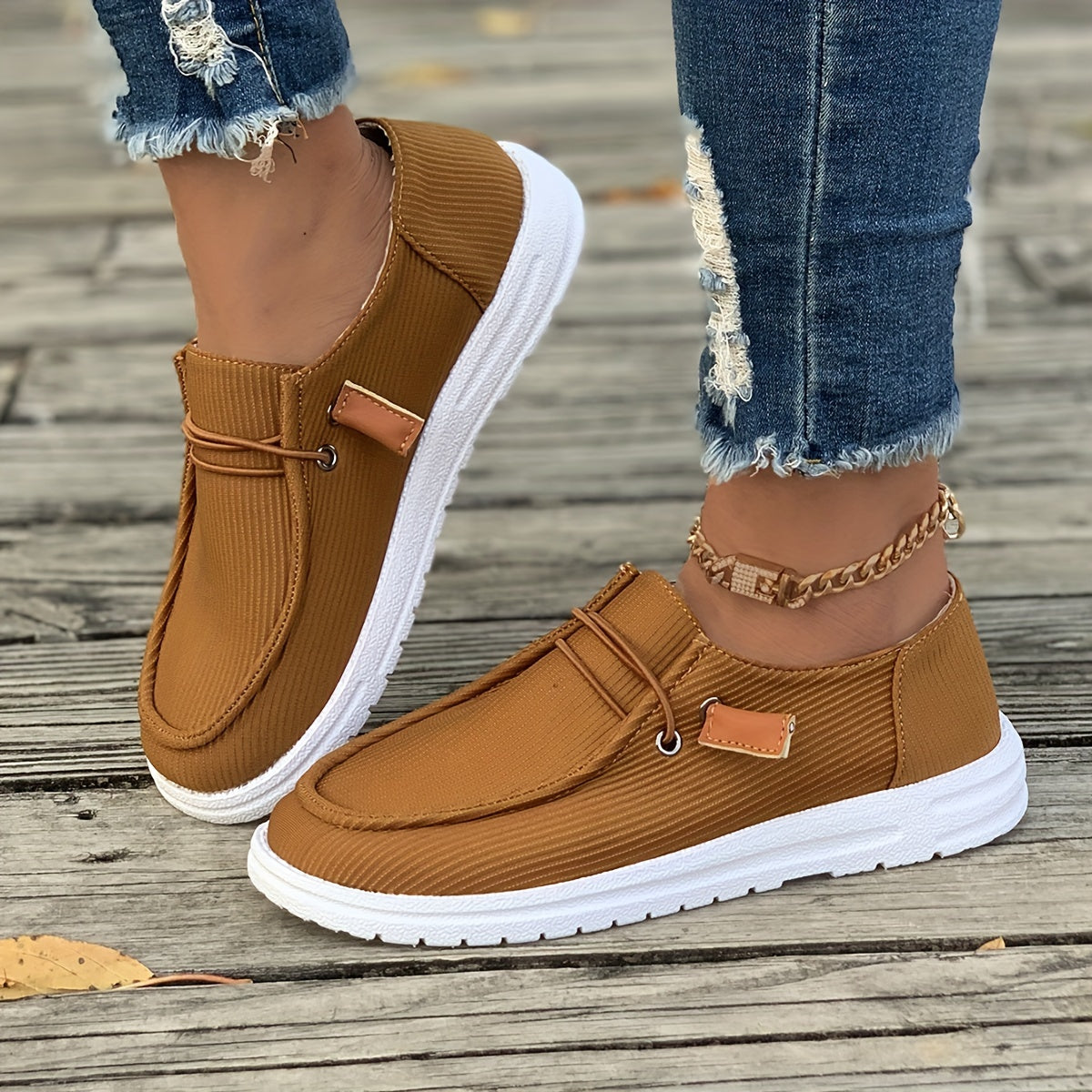vlovelaw Trendy Solid Color Stripes Pattern Skate Shoes, Wear Resistance Non Slip Canvas Sneakers, Casual Versatile Low Cut Slip On Loafers Shoes
