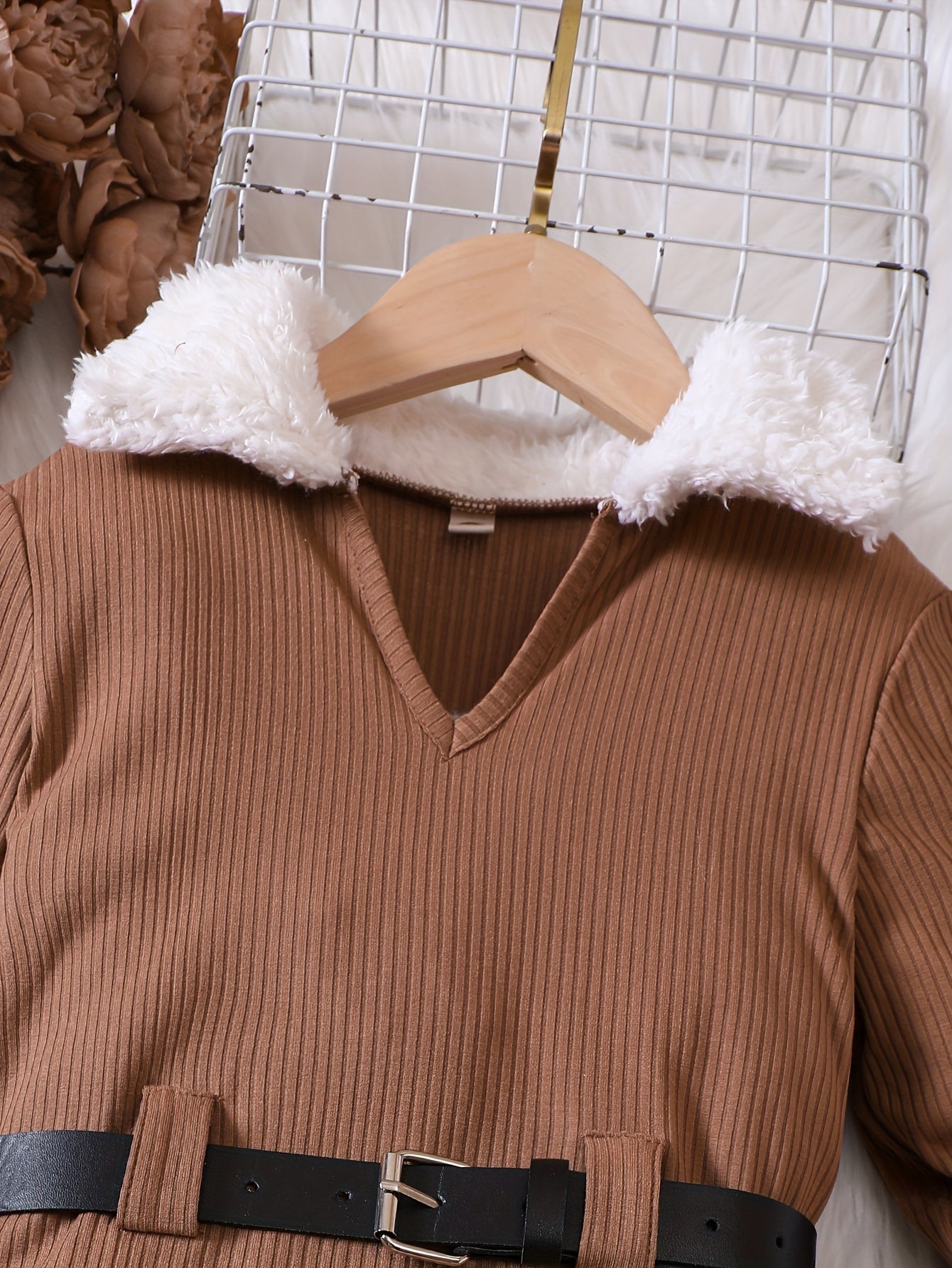 vlovelaw Elegant Girls' Ribbed Knit Fleece Collar Bodycon Dress With Belt Dress Kids Clothes For Party, Gift, Fall / Winter