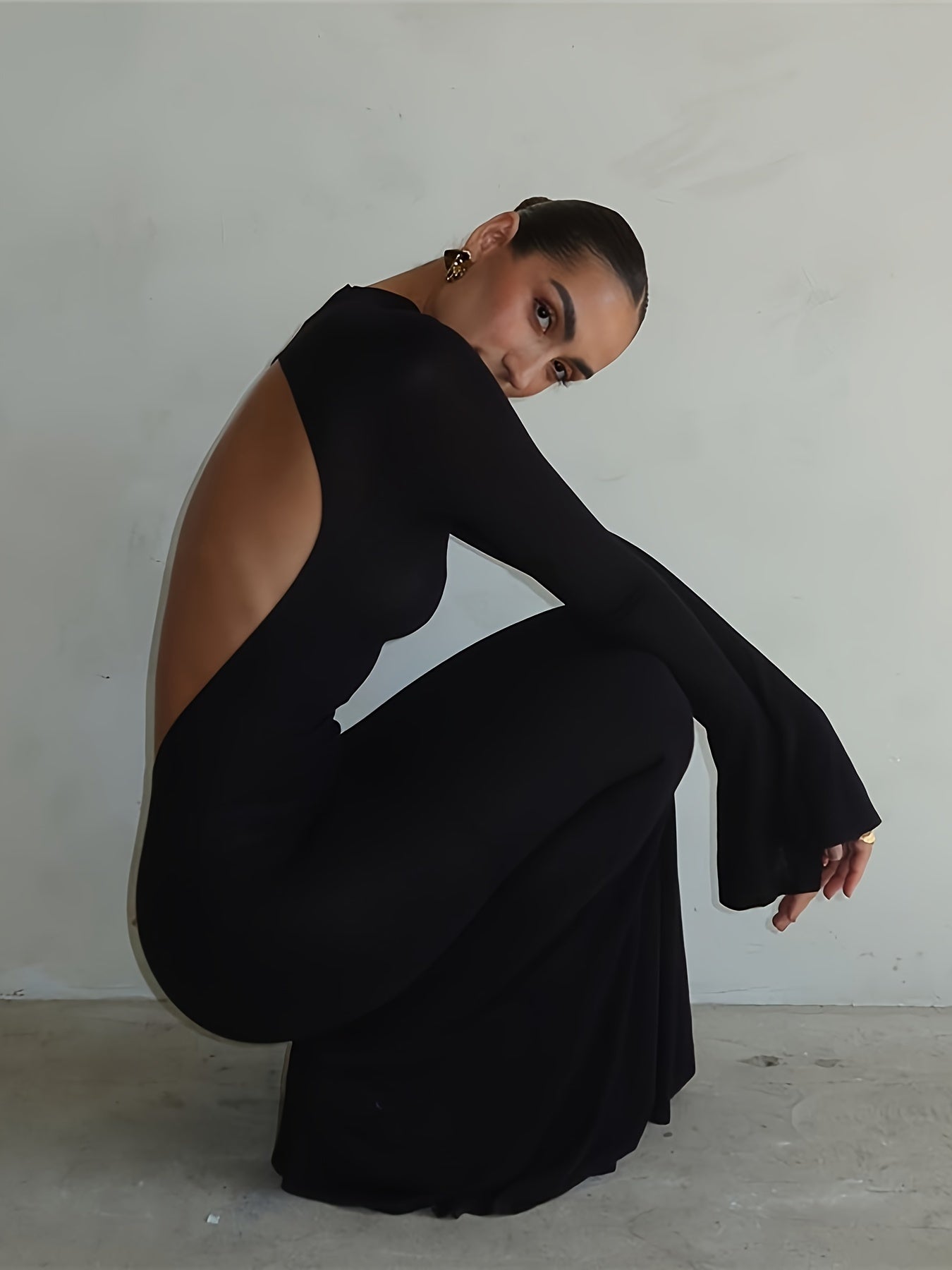 vlovelaw Backless Flared Sleeve Dress, Club Wear Solid Bodycon Maxi Dress, Women's Clothing