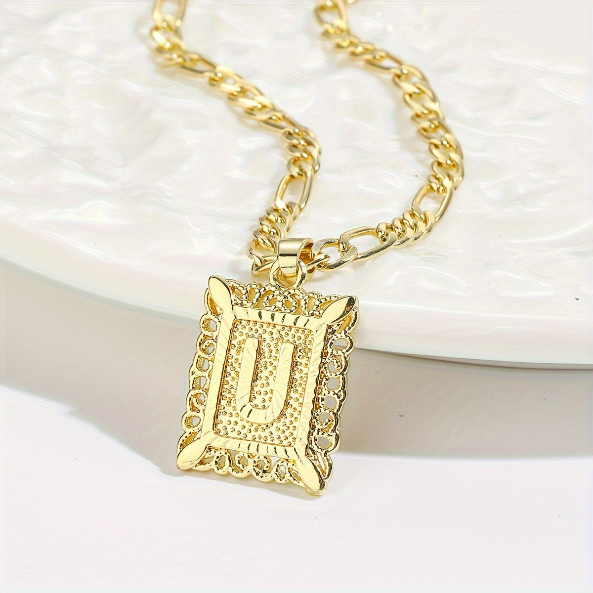 18K Gold Plated Square Monogram Pendant Necklace - Fashionable Personalized Alphabet Letter A-Z Figaro Chain Necklace for Men and Women - Copper Material, No Magnetic, No Mosaic, Plating-Free, Stylish Jewelry for Any Occasion