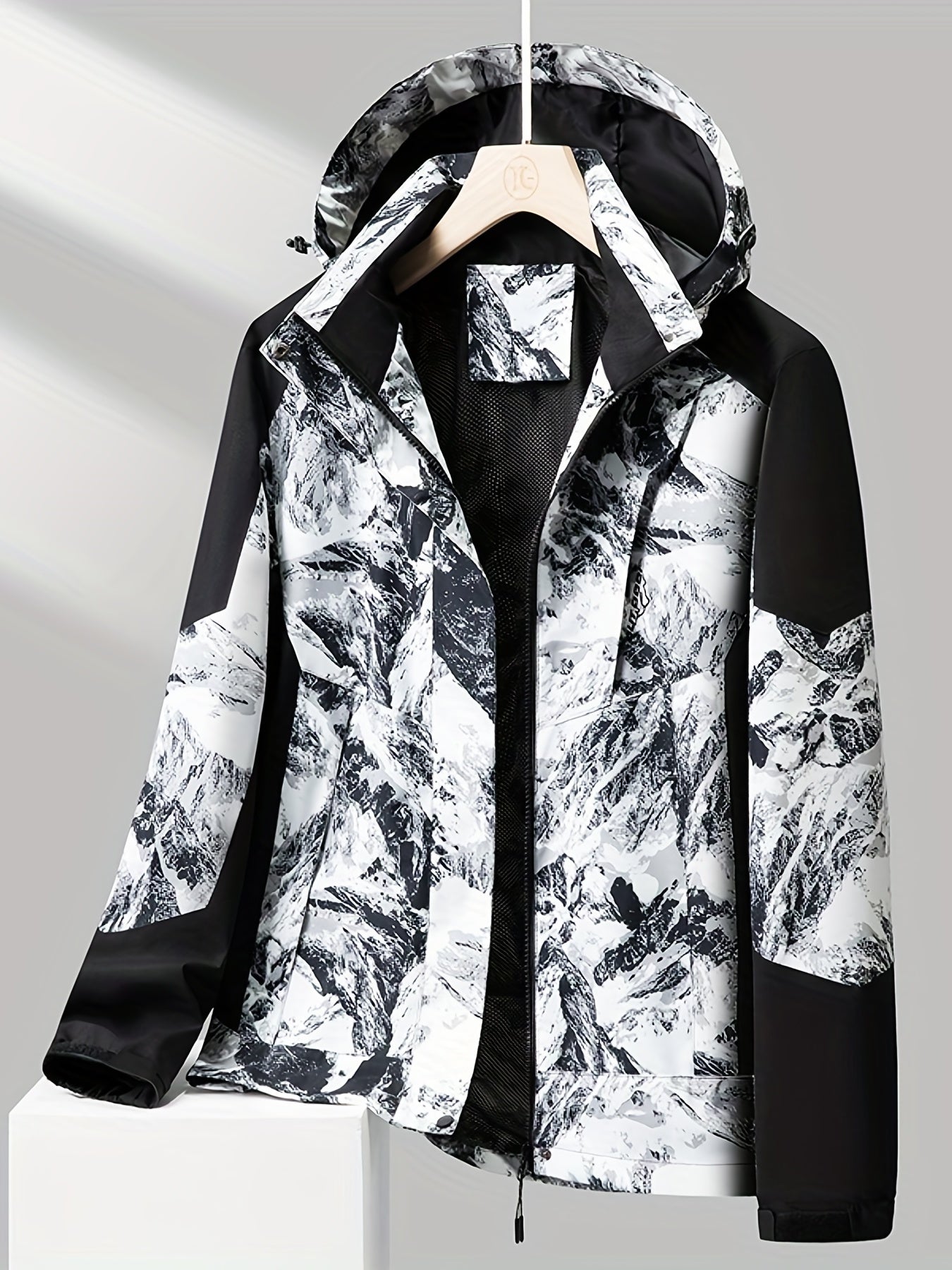 vlovelaw  Stay Protected & Stylish: Soft-Shell Outdoor Hiking Jacket With Zip-Up Detachable Hood & Waterproof & Windproof Fabric