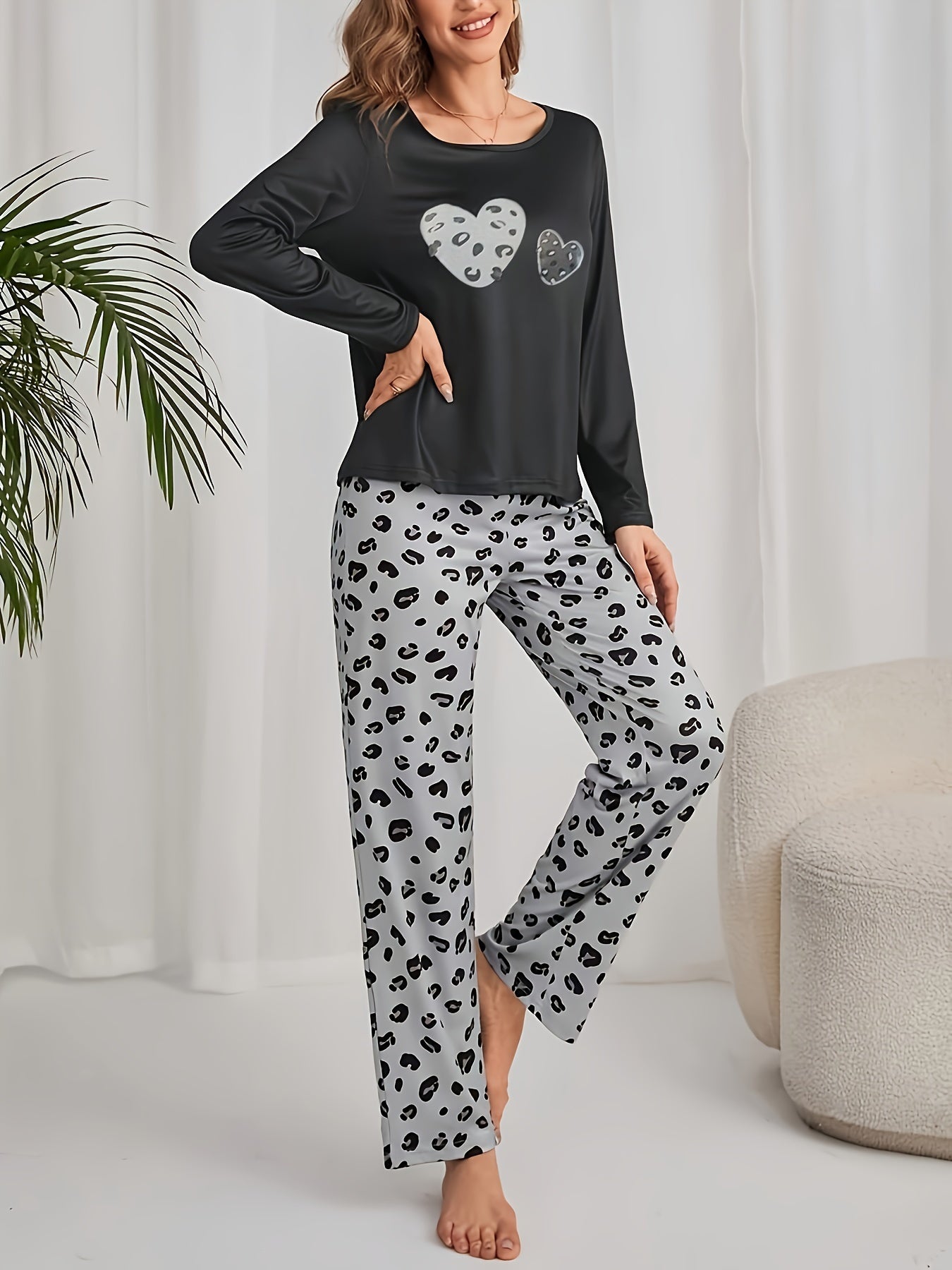 vlovelaw Leopard Heart Print Pajama Set, Casual Long Sleeve Crew Neck Top & Elastic Waistband Pants, Women's Sleepwear & Loungewear