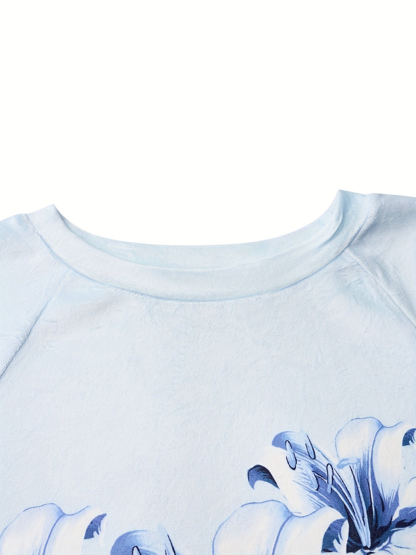 vlovelaw Plus Size Casual Sweatshirt, Women's Plus Floral Print Long Sleeve Round Neck Medium Stretch Sweatshirt