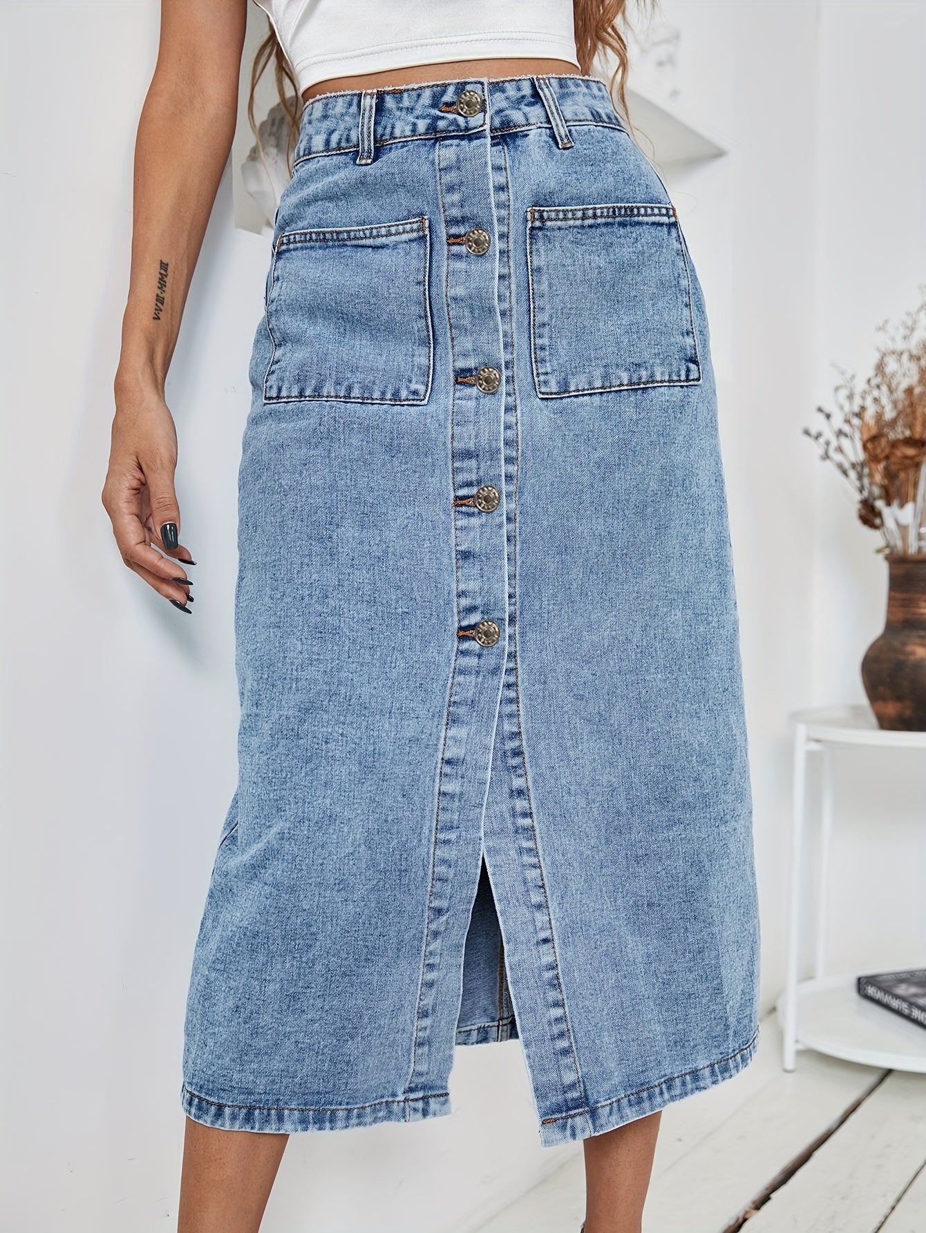 vlovelaw Single-breasted Button Denim Skirts, Patched Pocket Slim Fitted Elegant Denim Skirts, Women's Denim Clothing