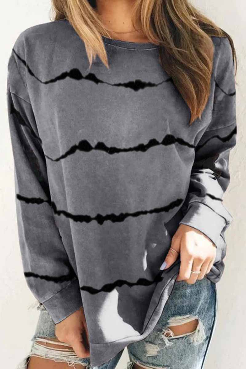 Vlovelaw Tie-dye Striped Print Top