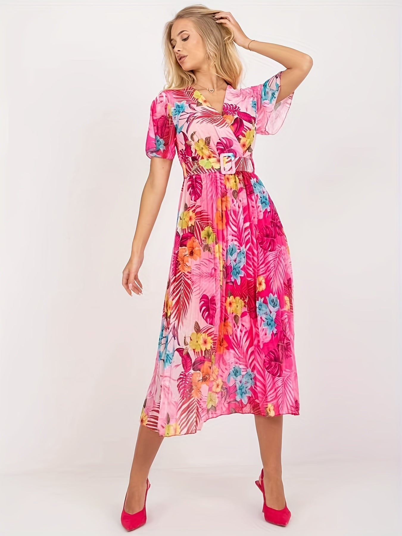 vlovelaw  Floral Print Pleat Dress With Belt, Boho Surplice Neck Short Sleeve Dress For Spring & Summer, Women's Clothing