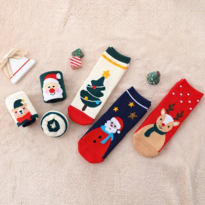 5 Pairs Of Girl's Unisex Cute Christmas Style Pattern Crew Socks, Comfy Breathable Casual Thermal Novelty Socks, All Seasons Wearing