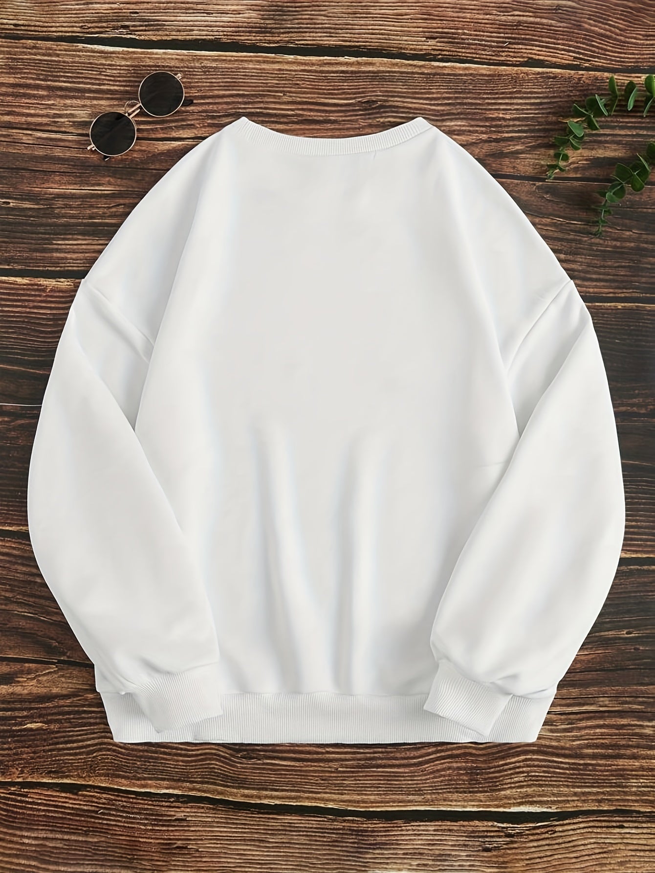 Christmas Print Pullover Sweatshirt - Cozy Casual Long Sleeve Crew Neck Sweatshirt for Fall and Winter, Women's Comfortable Clothing for Holiday Season