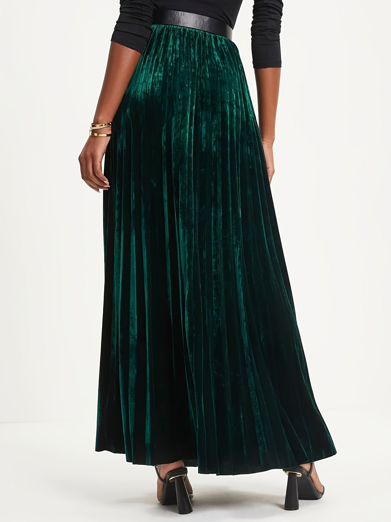vlovelaw  Plus Size Retro Skirt, Women's Plus Solid Velvet Elastic High Rise Maxi Pleated Skirt