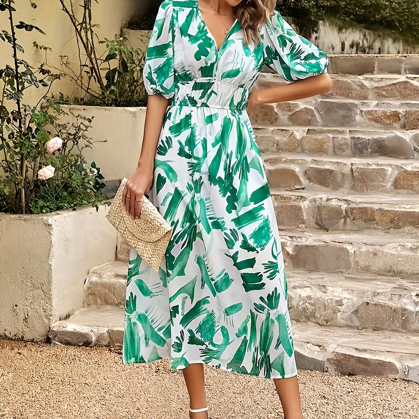 vlovelaw  Floral Print V Neck Dress, Boho Short Sleeve Ruched Waist Dress For Spring & Summer, Women's Clothing