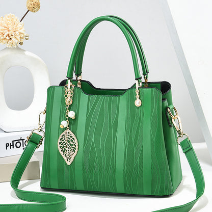 VLOVELAW 2025 Factory popular new bag mother model women's handbag large capacity fashion shoulder bag women's bag one piece hair