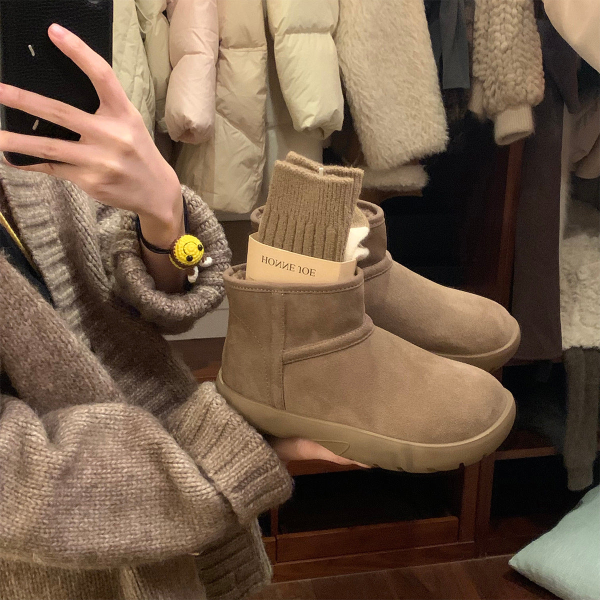 2025  Thick-soled short snow boots Warm plush snow boots Cotton shoes Winter deep boots