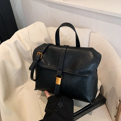 VLOVELAW 2025 Hand carry fashion briefcase women's Korean version ins trendy versatile shoulder bag popular new niche high-end messenger bag