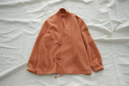 Retro national style Chinese diagonal jacket embroidered thickened jacket, elegant fringed cardigan tea clothes in autumn and winter W22328