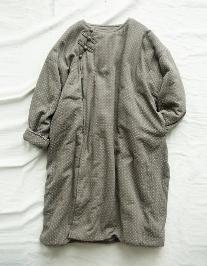 retro literary and artistic elegance polka dot diagonal placket thickened padded robe winter national style loose long cotton-padded coat L22369