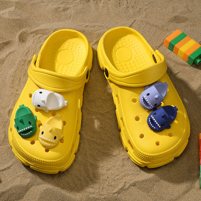 VLOVELAW Boys' Sandals  Summer Shark Children's Non-Slip Poop Hole Shoes Medium and Big Children Boys' Soft Bottom Beach Shoes