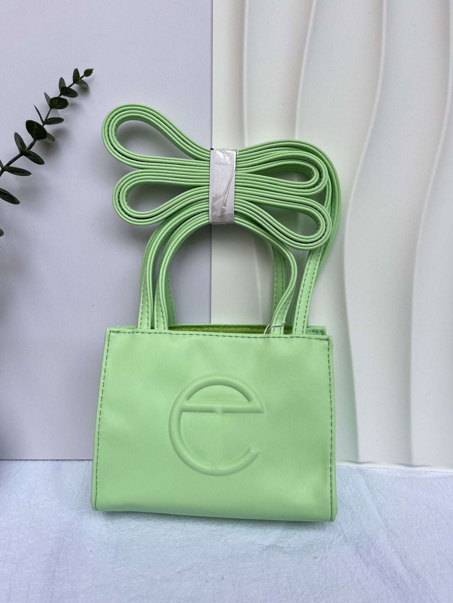 vlovelaw Onnuk Same Tote Bag Us Tel Special-Interest Design Crossbody Shoulder Bag Camera Computer Bag Women's Cross-Body Bag