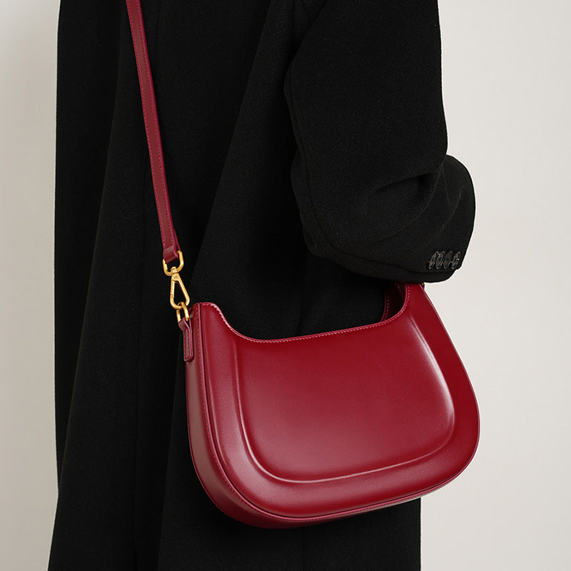 VLOVELAW 2025 Leather popular spring and summer retro saddle bag one shoulder oblique straddle women's bag red wedding bag for girlfriend gifts daily