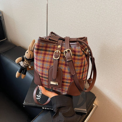 VLOVELAW 2025 This year's popular plaid bag women's popular new trend fashion niche design casual shoulder crossbody bucket bag
