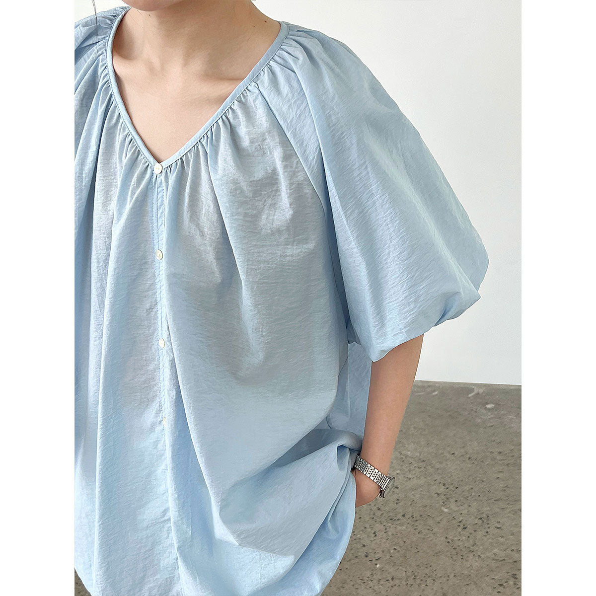 Luxi,  V-neck lazy bubble sleeve shirt women's summer new two-sided cardigan loose casual top 9746