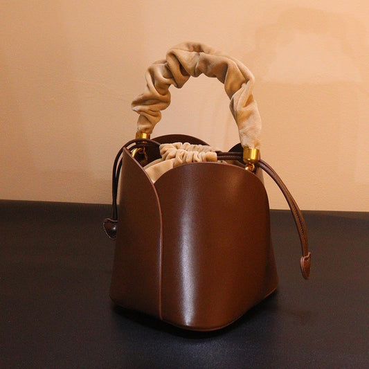 VLOVELAW Spring/Summer New Bucket Bag Special-Interest Design Vegetable Basket Bag Retro High-Grade Petal Flower Portable Messenger Bag