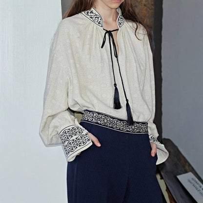 Shirt Women's Long Sleeve Heavy Industry Cotton and Linen Jacquard Embroidery Tassel Strap Design Sense Shirt Large Size Spring Clothing C0226