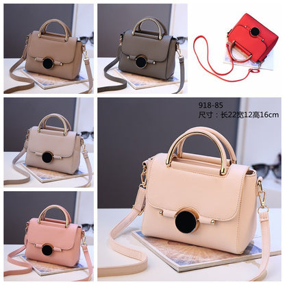 VLOVELAW Small Bag for Women 2022 New Korean Style Shoulder Messenger Bag for Women Versatile Handbag Fashion Women's Small Square Bag Generation