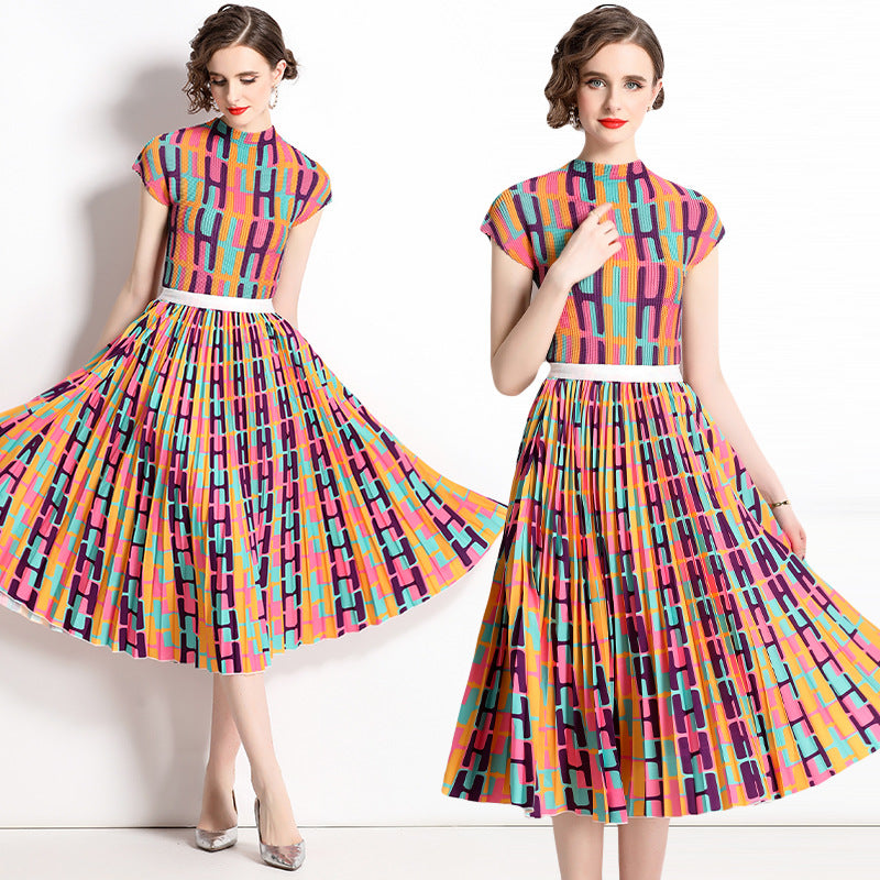 Pleated  summer dress Popular style printed top set fashionable and thin skirt two-piece set chiffon wear