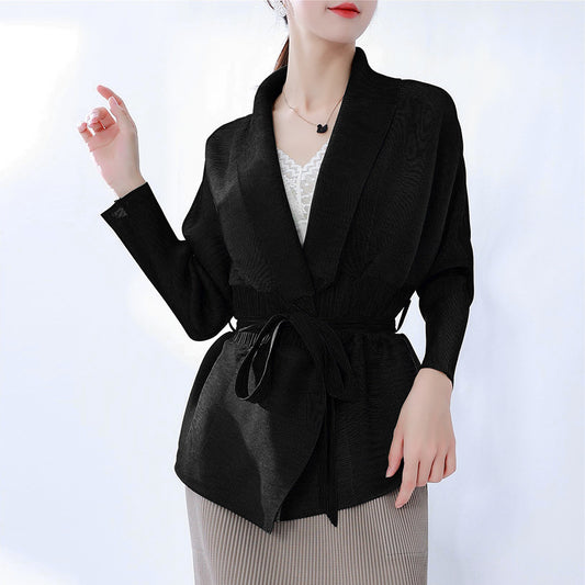 2025 Fashion versatile knitted sweater jacket women's cardigan design sense splicing pleated Korean wear early autumn top