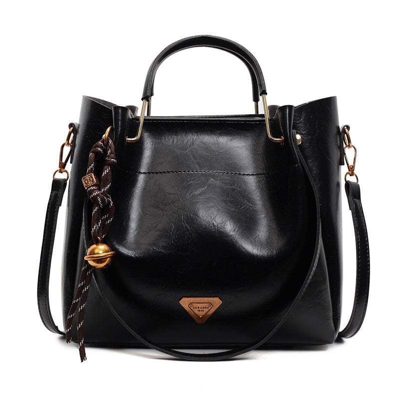 VLOVELAW 2025 Premium oil wax leather bag women's popular new trendy and versatile casual messenger bag commuter shoulder portable bucket bag