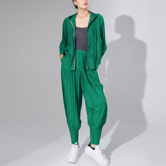 2025 Casual sports style fashion suit Autumn dress Hooded zipper jacket Versatile leggings pleated two-piece set Tide