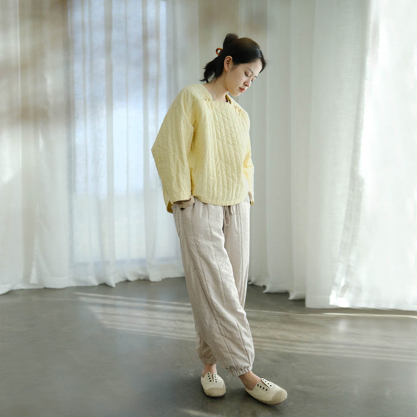 literary and artistic new Chinese-style quilting thread pressed square collar thin cotton-padded coat, cold loose cocoon-padded top M22371