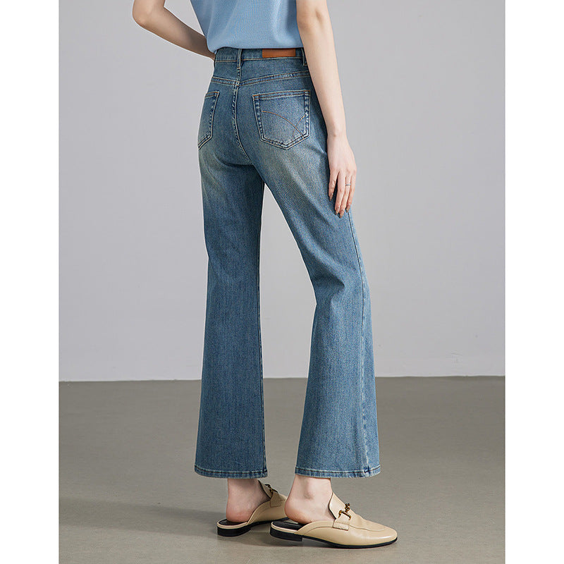 2025  Retro Hong Kong style slightly pulled jeans women look thin spring and autumn new washed four-sided elastic blue nine-point flared pants
