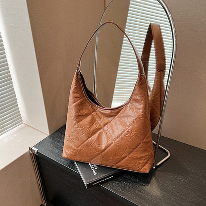 VLOVELAW 2025 Rhombus underarm bag women's large-capacity shoulder bag popular new niche design handbag commuter tote bag